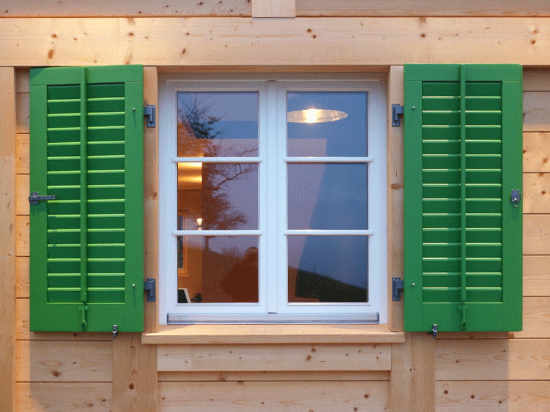 Herstellen und einbauen von Fenster und Fensterläden in der Schweiz, Quelle: Frommherz