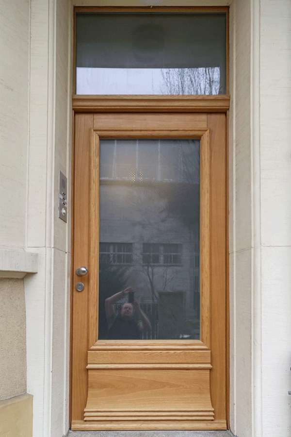 Herstellen einer massiven Haustüre aus Eichenholz, Quelle: frommherz